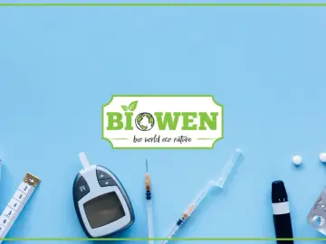 Glukometr, strzykawki, miarka i tabletki sugerują walkę z hiperinsulinemią. Logo Biowen podkreśla naturalne podejście.
