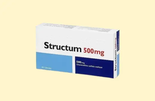 Opakowanie leku Structum 500mg, zawierające 60 kapsułek z siarczanem chondroityny.